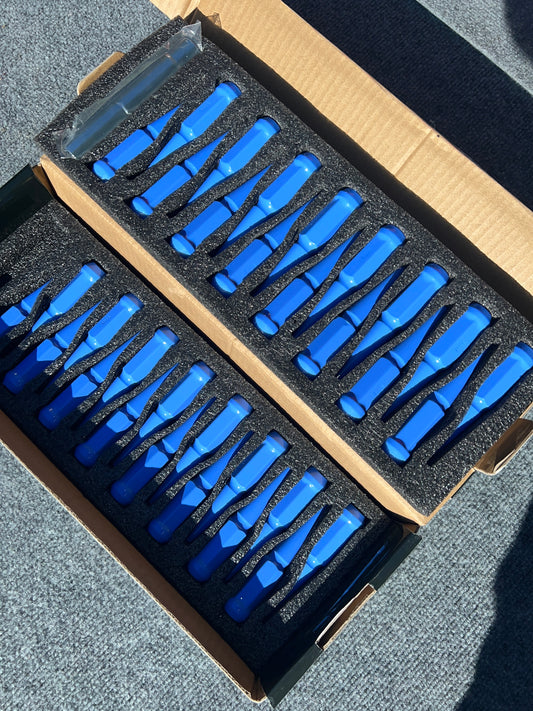 Feeling blue spiked lug nuts